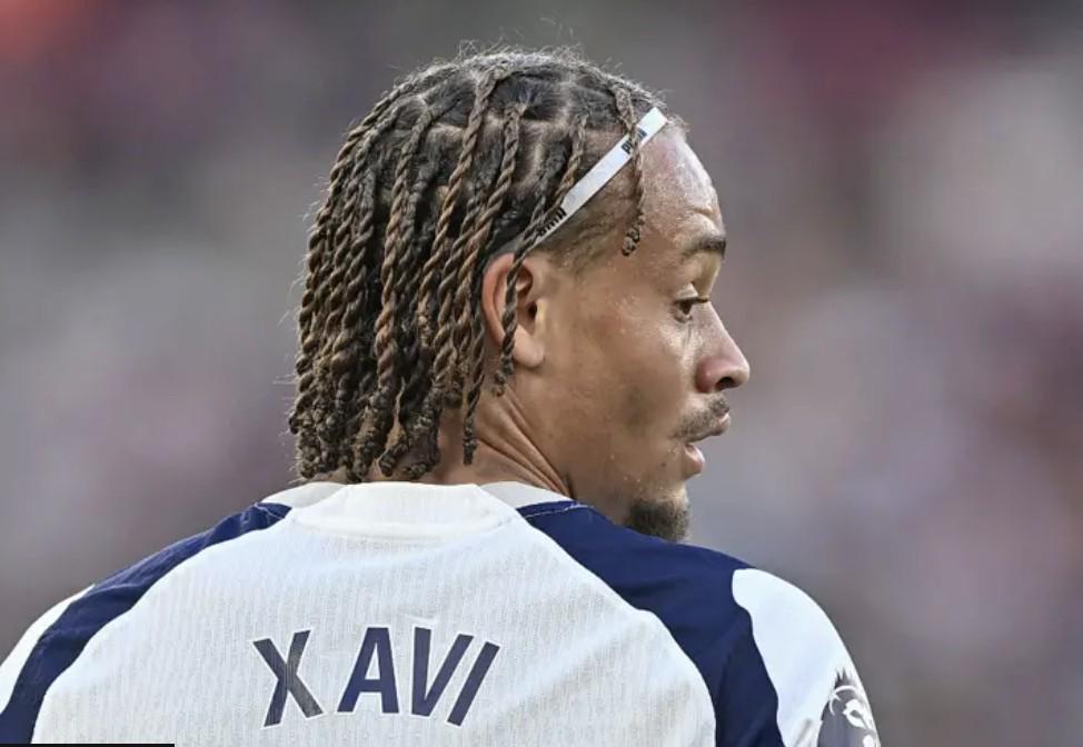 是在世界上, 西蒙斯表示 是在世界上, 西蒙斯表示