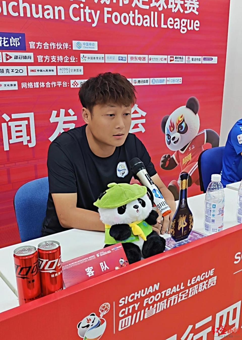 迷说, 力与团队配, 敢拼的硬朗 迷说, 力与团队配, 敢拼的硬朗