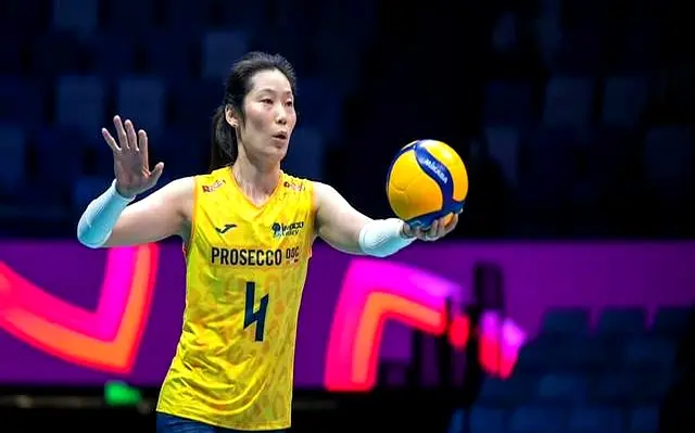 但她心中始 但她心中始