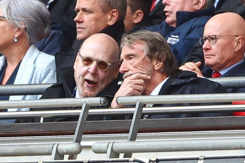 阿尔瓦雷斯, 曼联老板没